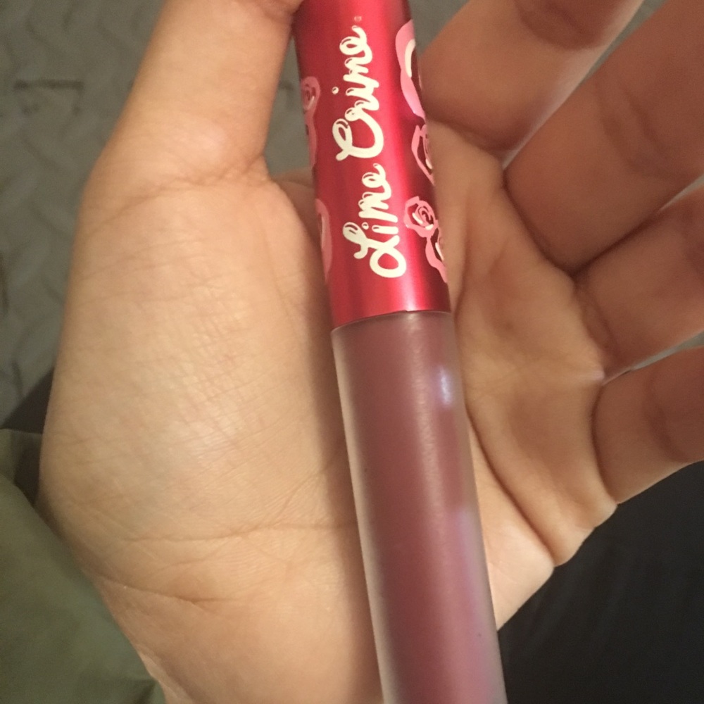 LIME CRIME - BEET IT A46